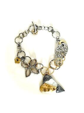 ZARA | NWOT | Mixed Metal Statement Necklace With Marbleized Heart Pendant 🪽♥️